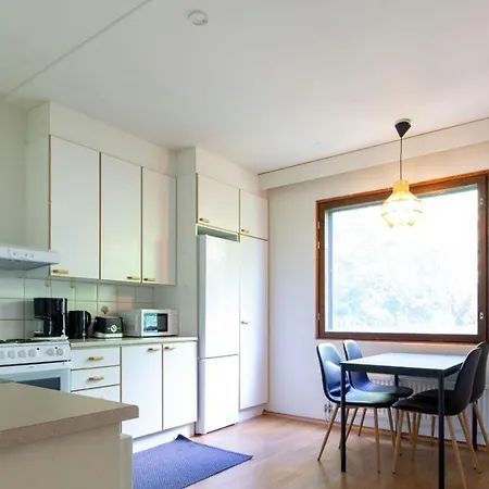 And Spacious For 4 * Hanko